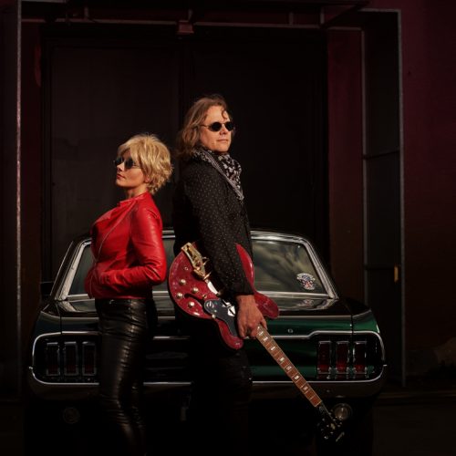 CRASH! BOOM! BANG! Roxette Tribute Show - Press Pick mit Ford Mustang